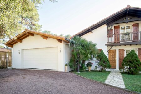 Garage à seignosse dans les landes